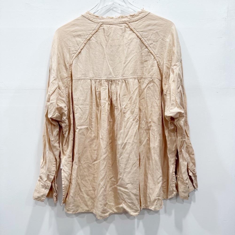 We The Free Keep It Simple Button Down Shirt Fray… - image 7